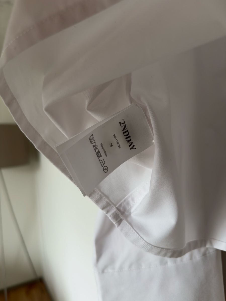 Blusen: 2nd Day Cropped Oversize Hemdbluse, EU38 – Neu (gemäss Beschreibung) aus Kloten von preloved9 5