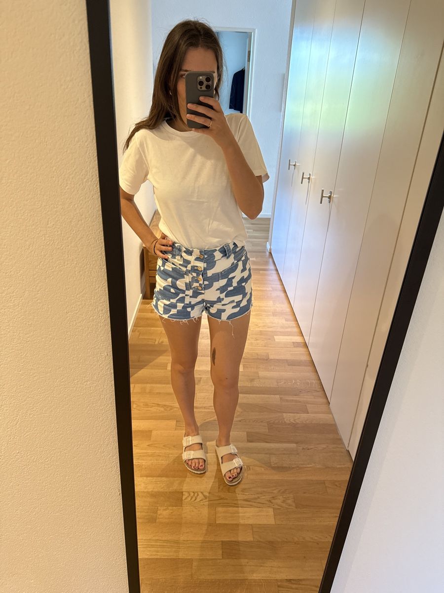 Ba&Sh Pantaloni: Ba&sh Jeans Shorts, Grösse 0 – Usato da Uster venduto da CharlotteVN