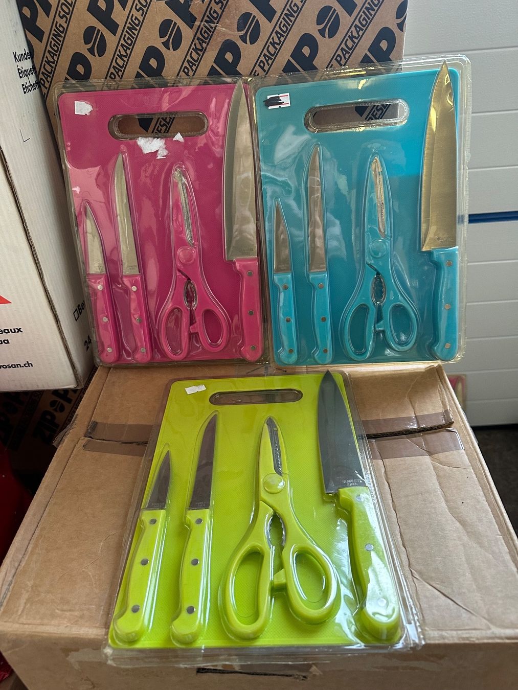 Elettrodomestici da cucina: Schere Set mit Schneidbrett und Messer – Nuovo (secondo la descrizione) da Frümsen venduto da Swissline90