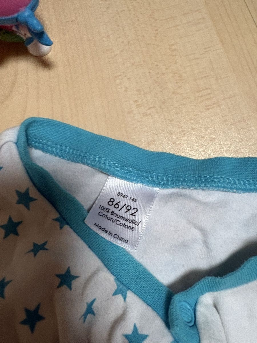 Pyjamas & Ähnliches: Pyschema/ Strampler 5 Teilig Grösse 86/92 gemischt – Gebraucht aus Buchrain von Sisi83 4