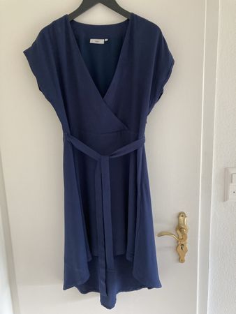 Minimum dunkelblaues Sommerkleid Gr.42  Top Zustand