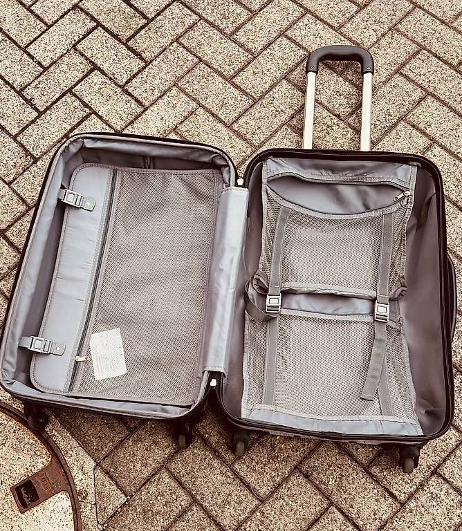 Valises de voyage: Rollkoffer – D'occasion à Döttingen par nils014 2