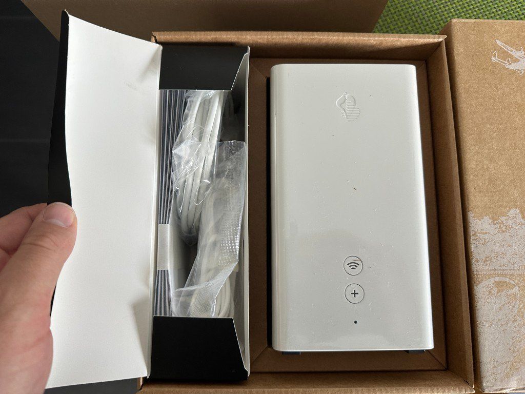Swisscom Modems & Router: NEU! Swisscom Internet Box 2 IB2 InternetBox Router mit WLAN – Neu (gemäss Beschreibung) aus Brunnen von 23068 1