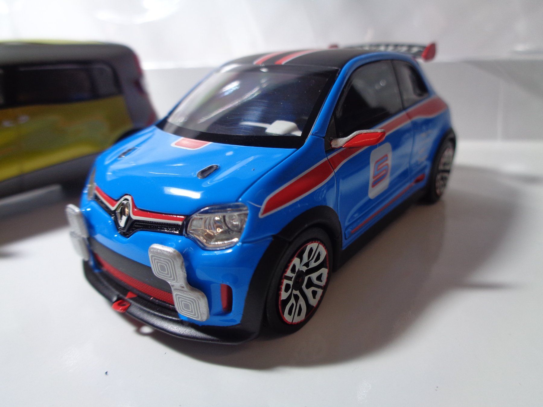 Renault Modellini d'auto: Norev 1:43 Prototype Renault Twin'Run – Nuovo e nell'imballaggio originale da Reconvilier venduto da rallycar