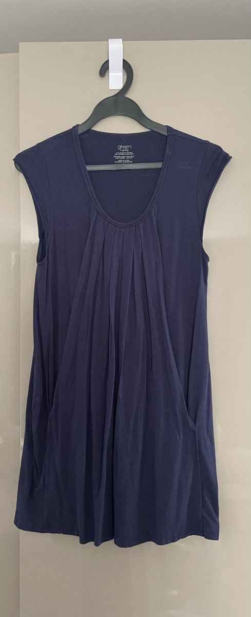 Top: Green spring breastfeeding friendly top – Usato da Rüschlikon venduto da Sukhi_H