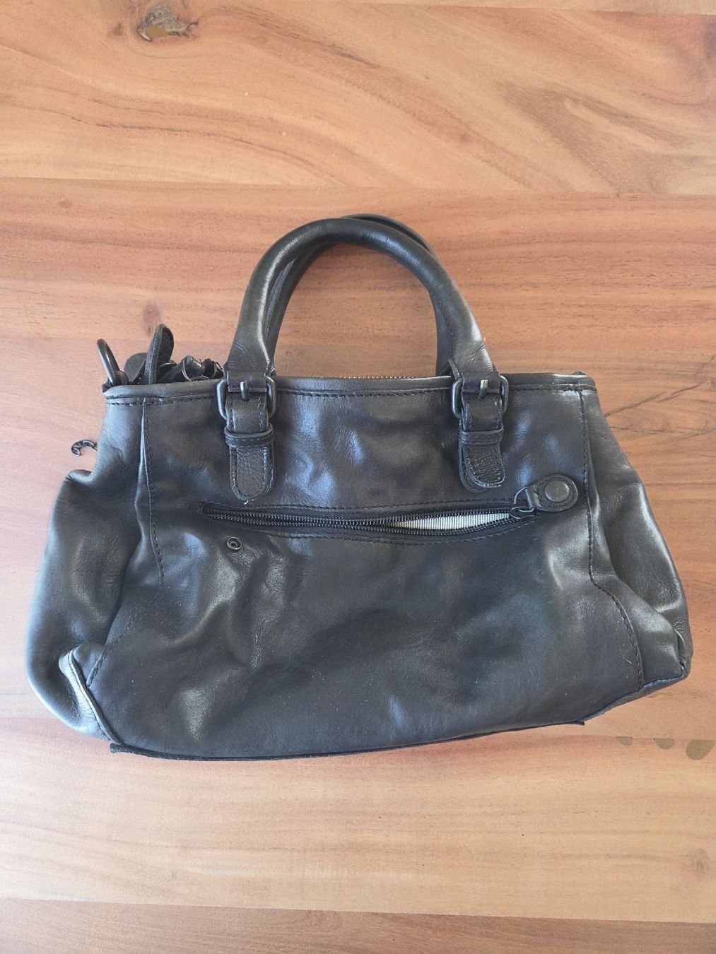 Aunts & Uncles Taschen für Damen: Sac à main AUNTS&UNCLES noir – Gebraucht aus Les Vérines von Doubulle 1