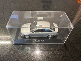 Audi A4 Modellauto