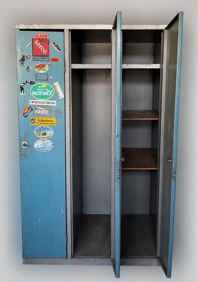 Tutte le decorazioni: Schrank Metallschrank 4 Fächer Retro – Usato da Roggenburg venduto da Tech00 2