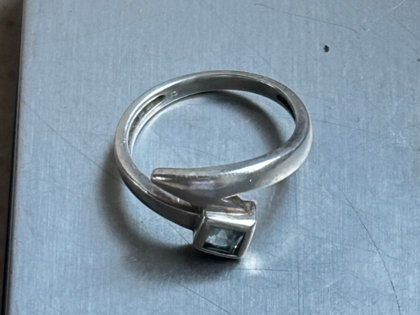 Anelli: Silber Ring mit blauem Stein (Grösse 50) – Usato da Dittingen venduto da Bijoubelle 7