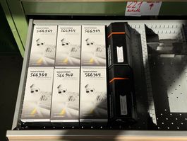 Posten mit Inhalte aus 1 Schubladen (Lot 222) 8108 Dällikon