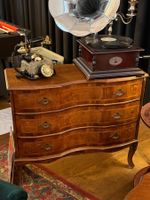 Antike Barock-Kommode im Louis XV Stil
