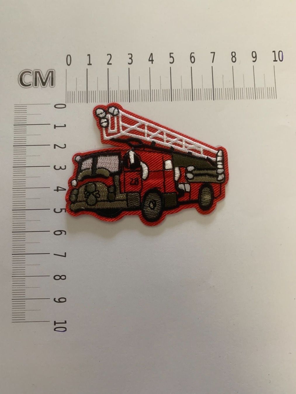 Altro in  Abbigliamento & Accessori: Feuerwehrauto Badge / Aufnäher – Nuovo e nell'imballaggio originale da Ostermundigen venduto da Mcone 1