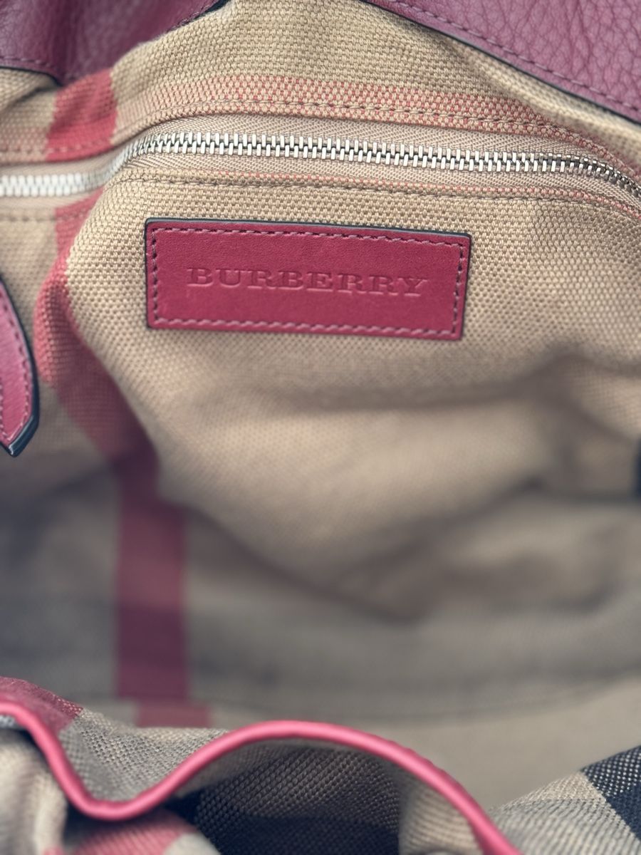 Burberry Sacs femmes: Burberry Tasche – D'occasion à Besenbüren par susanna33 3