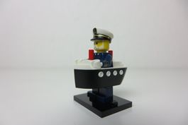LEGO Minifigur CMF Serie 23 Fährenkapitän