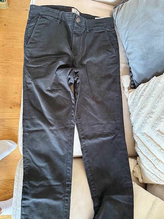 Hosen: Pantaloni Jack & Jones 30 / 34 slim – Gebraucht aus Novazzano von sol_vk8x 1