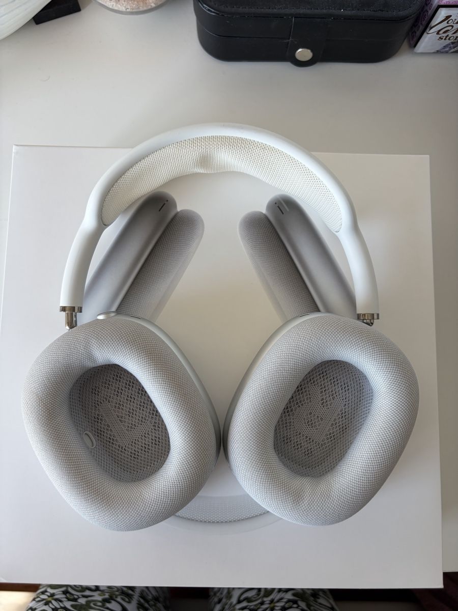 Apple Cuffie: Apple AirPods Max Silber (1. Gen) – Usato da Spreitenbach venduto da SwissRoeschti 1