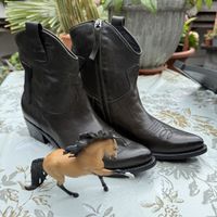 History Western Leder 40