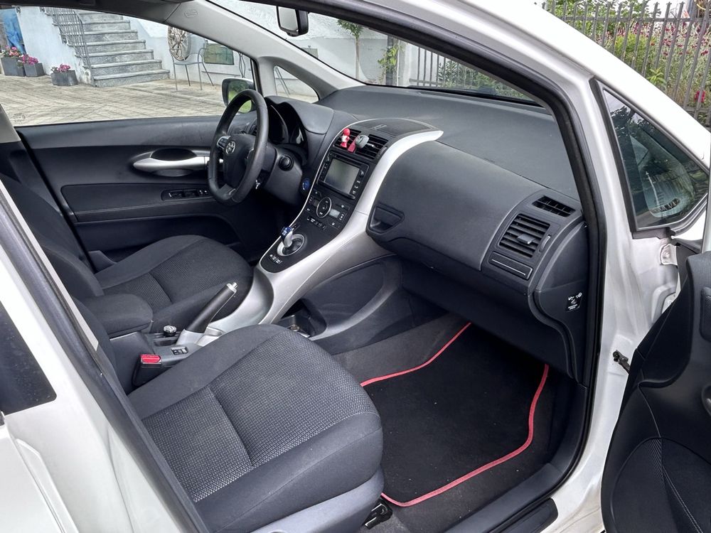 Toyota Automobili: Automat Frisch ab MFK und Service hybrid – Usato da Frenkendorf venduto da zam_2vzt 6