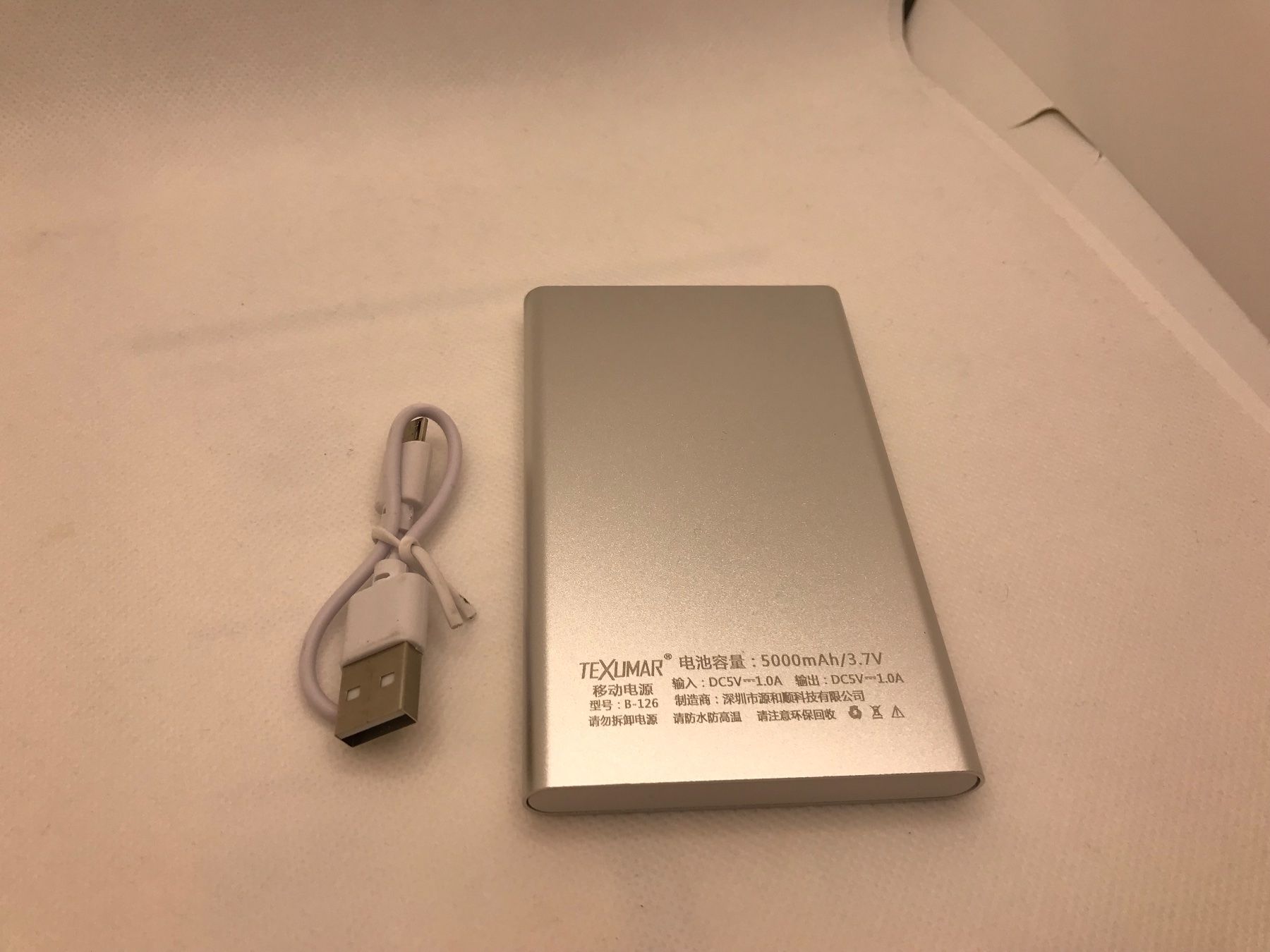 Batterie: Powerbank 5000mAh - neu silber – Nuovo e nell'imballaggio originale da Niederteufen venduto da mix18