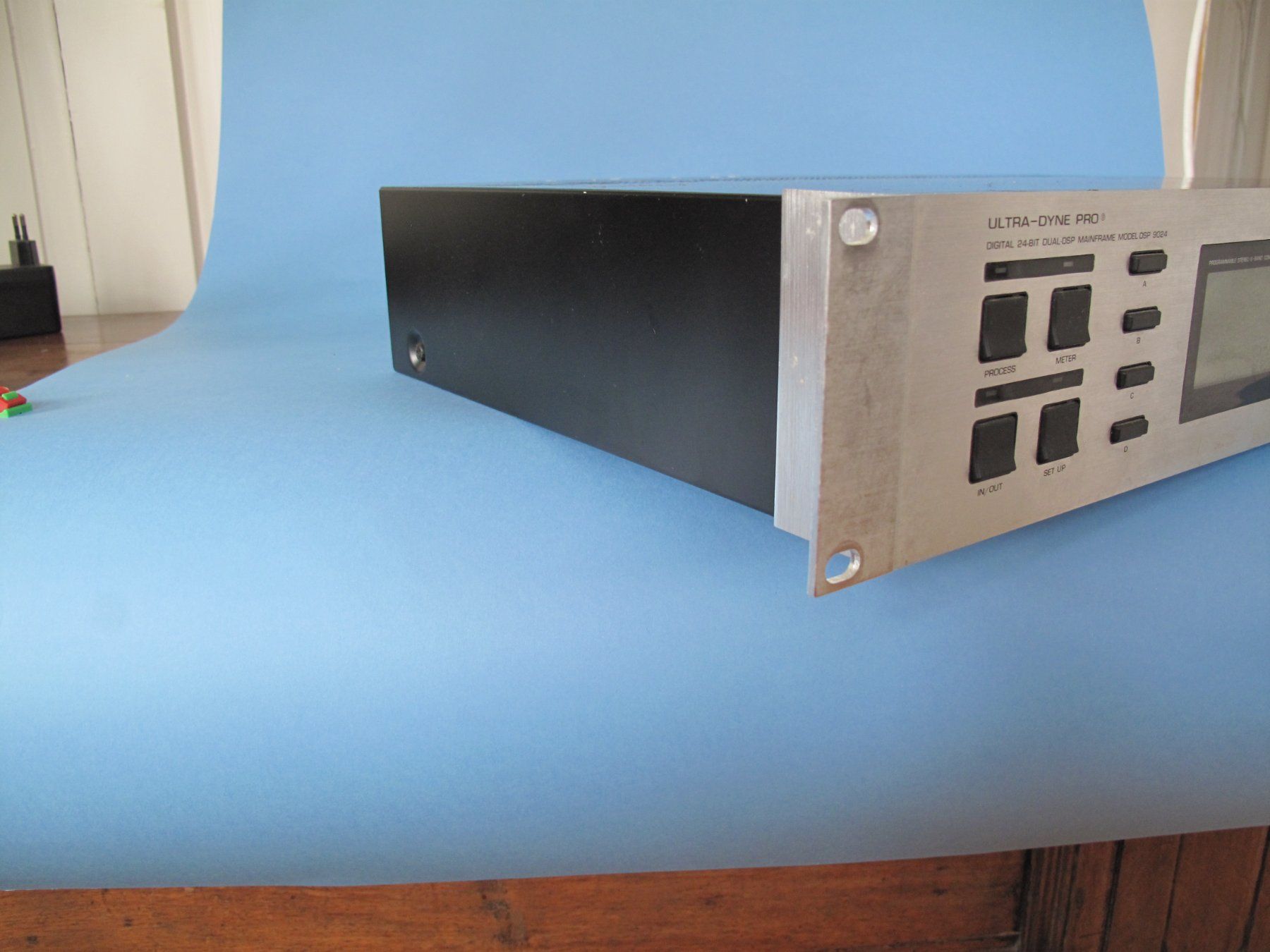 Behringer Equalizzatori: Behringer Ultra Dyne Pro 9024 – Usato da Winterthur venduto da salzfass.19 4