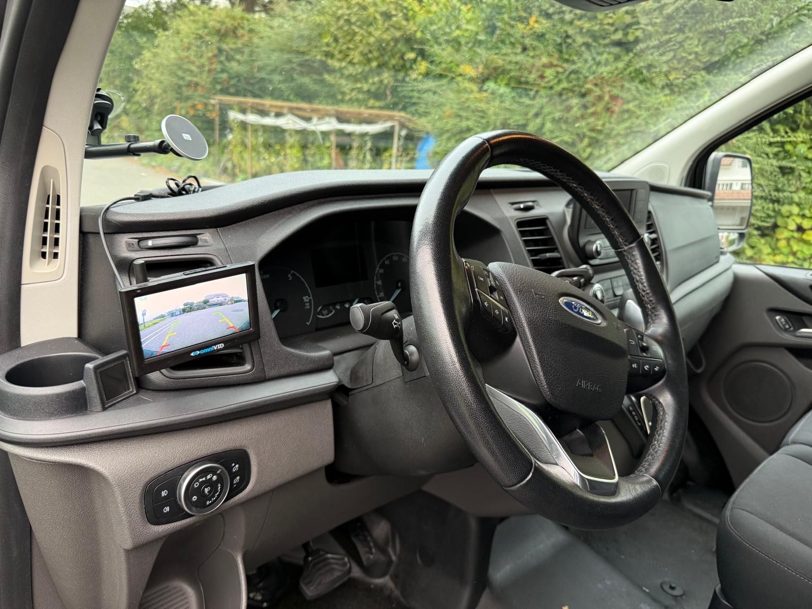 Veicoli commerciali: Ford Transit Custom- Hybrid/Benzin – Usato da Schönenberg ZH venduto da Niutsi 2
