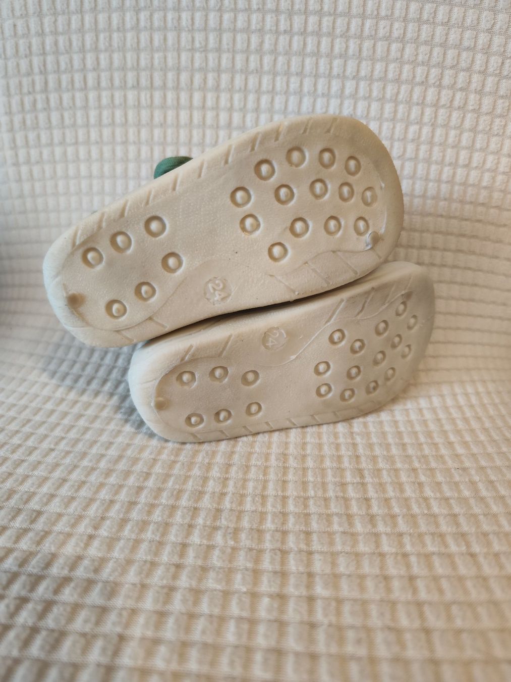 Scarpe per ragazzi: Schuhe - gr. 24 – Nuovo (secondo la descrizione) da Reinach BL venduto da chilller92 4