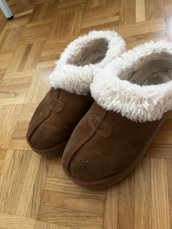 UGG Scuffette II  Damen Gr. 39 Hausschuhe