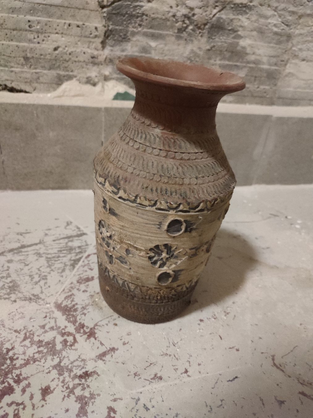 Vasi & Recipienti: Rustikale Blumenvase, Vintage – Usato da Niederwil SG venduto da berger.niederwil
