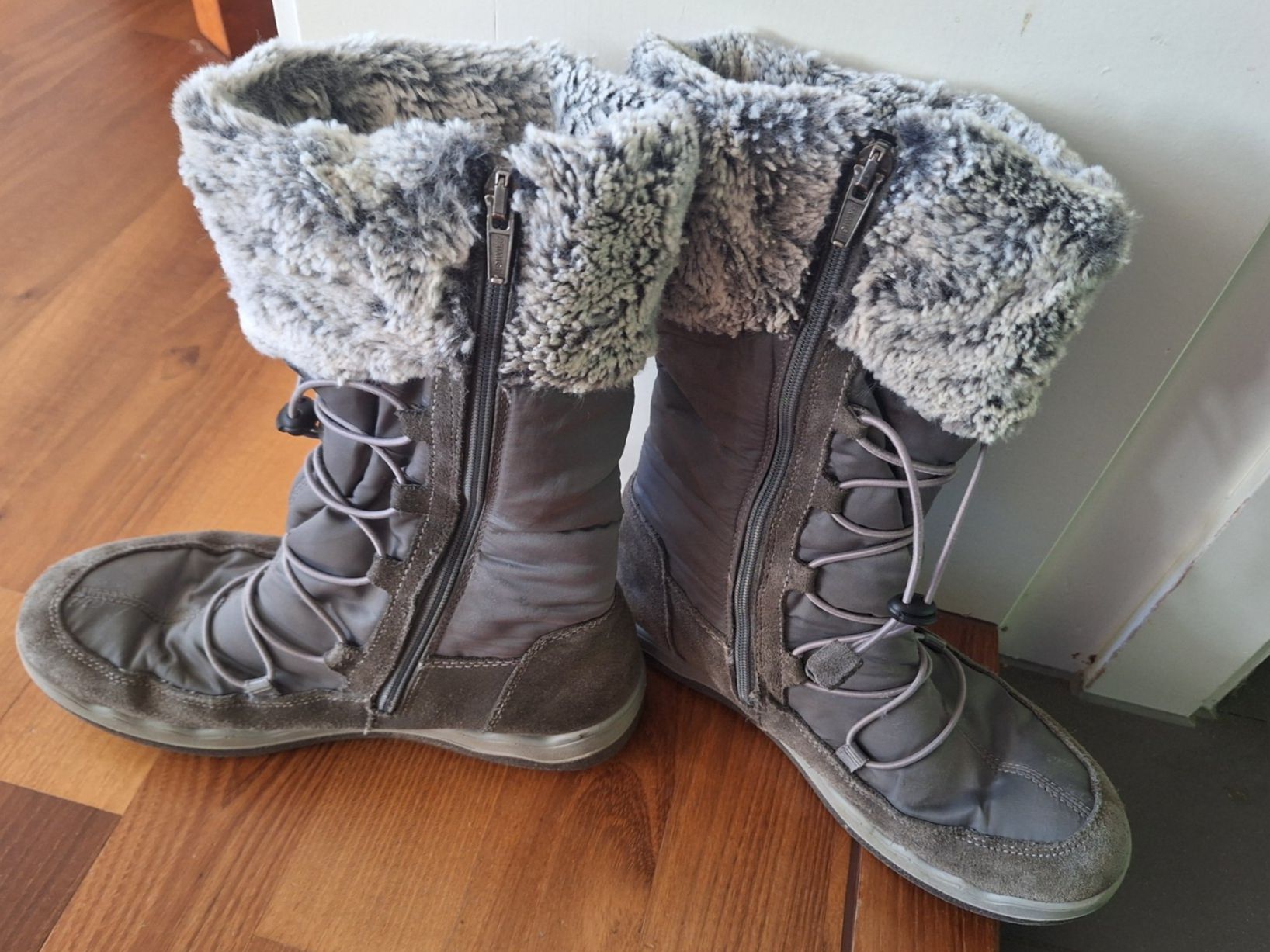 Primigi Scarpe per ragazze: Winterstiefel Primigi Grösse 37 – Usato da Herrliberg venduto da linavogt 1