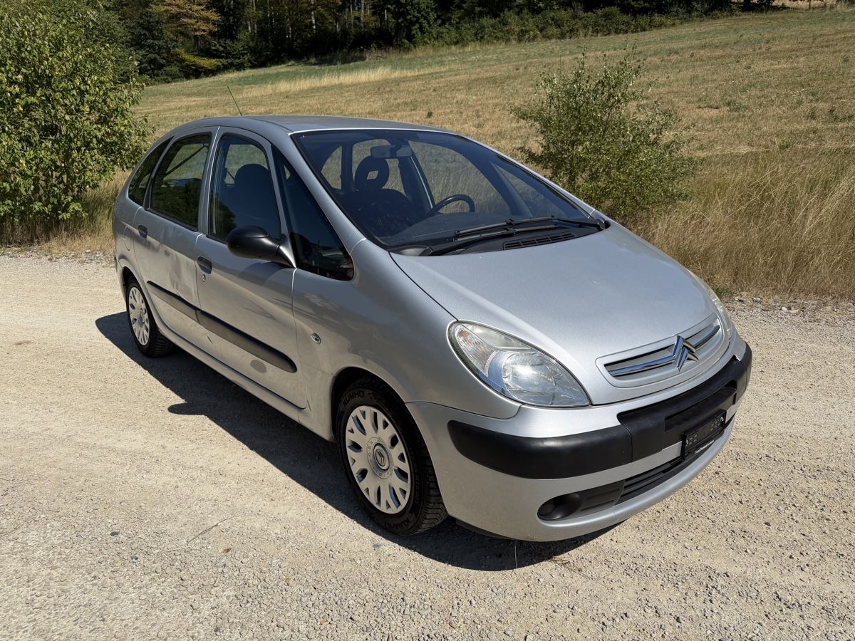 Citroën Automobili: Citroen Xsara Picasso 1.6 – Usato da Aarberg venduto da nany17 7