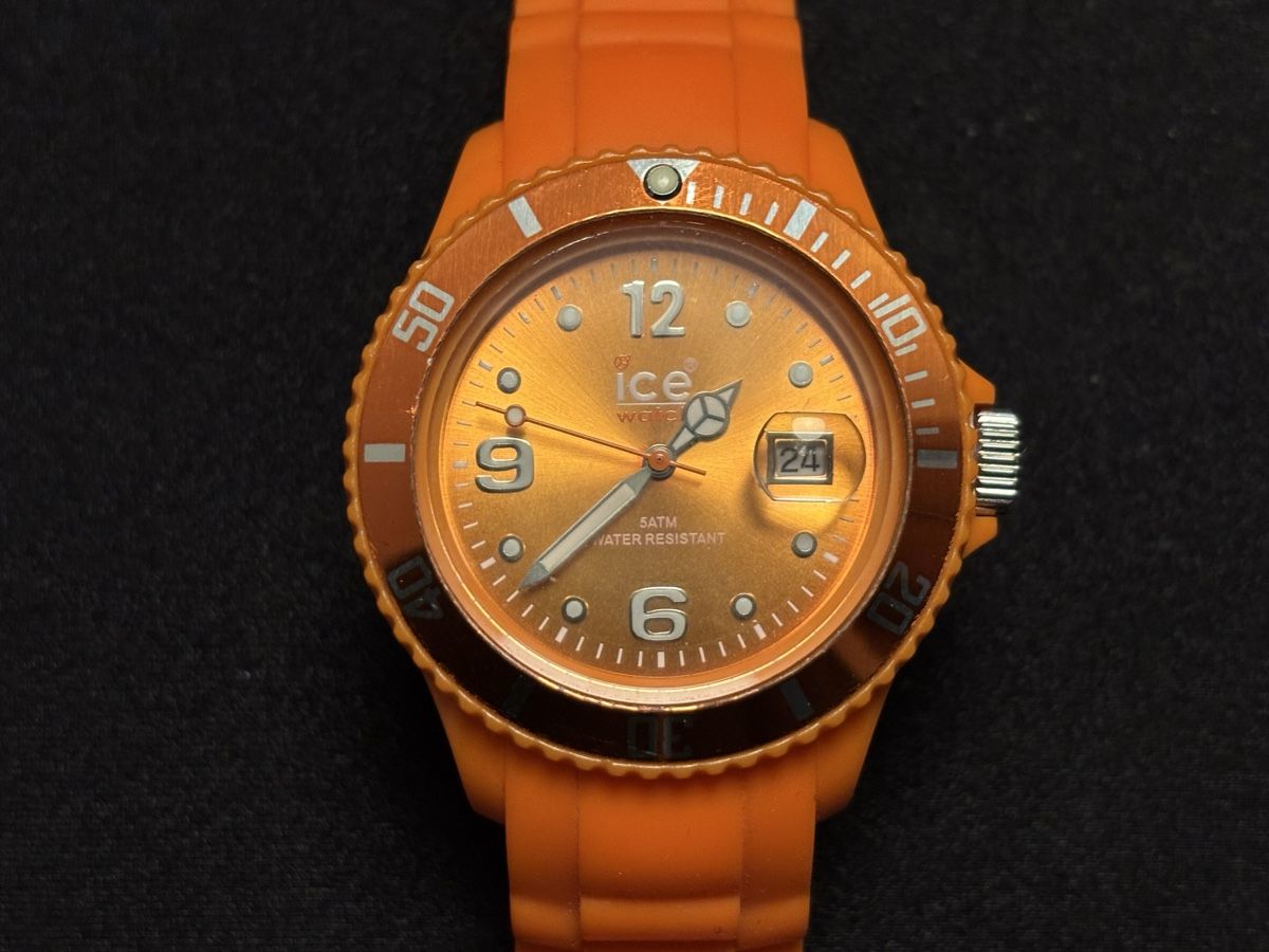 Ice watch Uhren: Ice Watch Orange mit Silikon Armband – Gebraucht aus Fehraltorf von nolram75 2