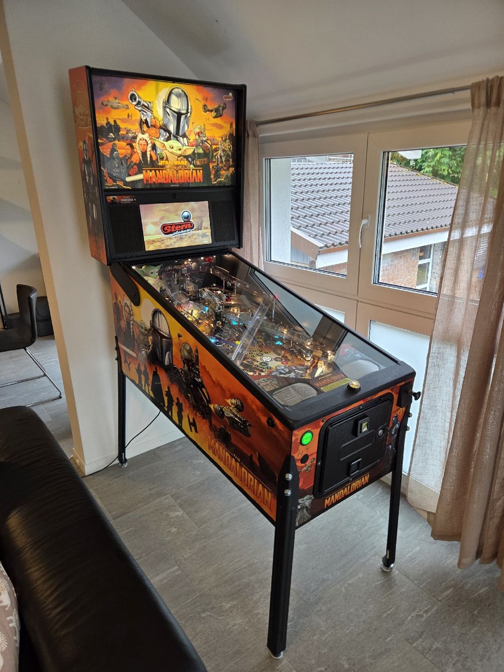 Stern Pinball Flipperkästen: The Mandalorian Pro Flipperautomat – Gebraucht aus Thürnen von BrandesMultimedia