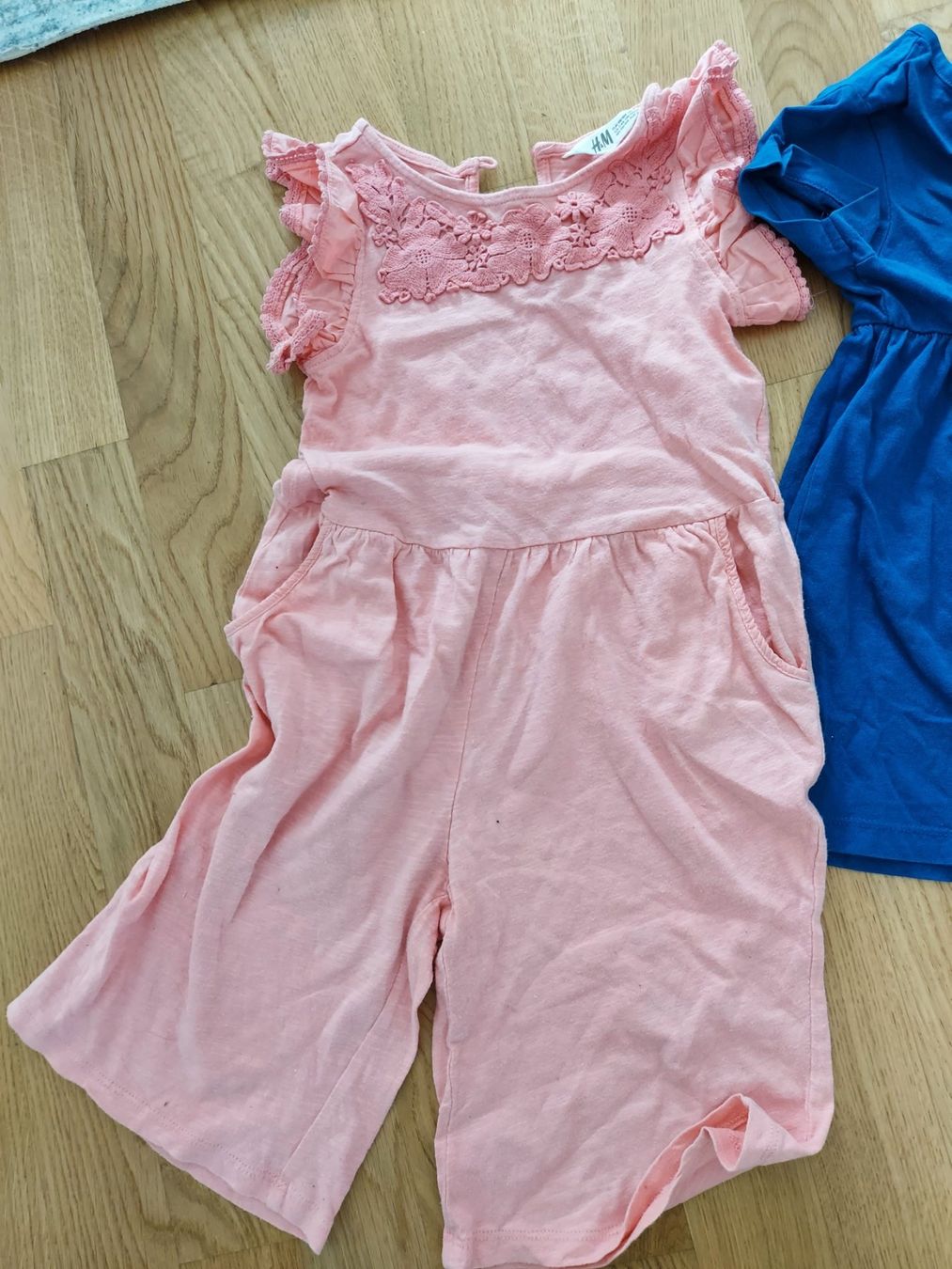 Lotti & Set di vestiti: Kleiderpaket – Usato da Glattpark(Opfikon) venduto da Uthyla 2