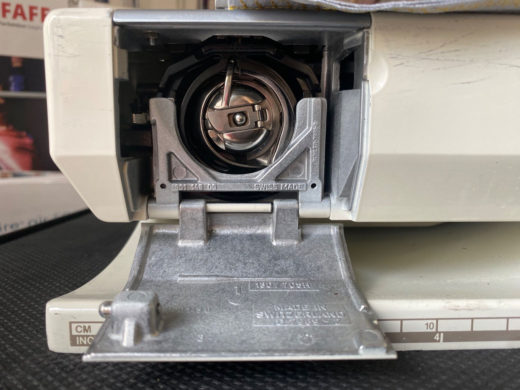 Bernina Nähmaschinen: Nähmaschine Bernina 1130, mit 34 Stichprogrammen, ab Service – Gebraucht aus Olten von Pat31 5