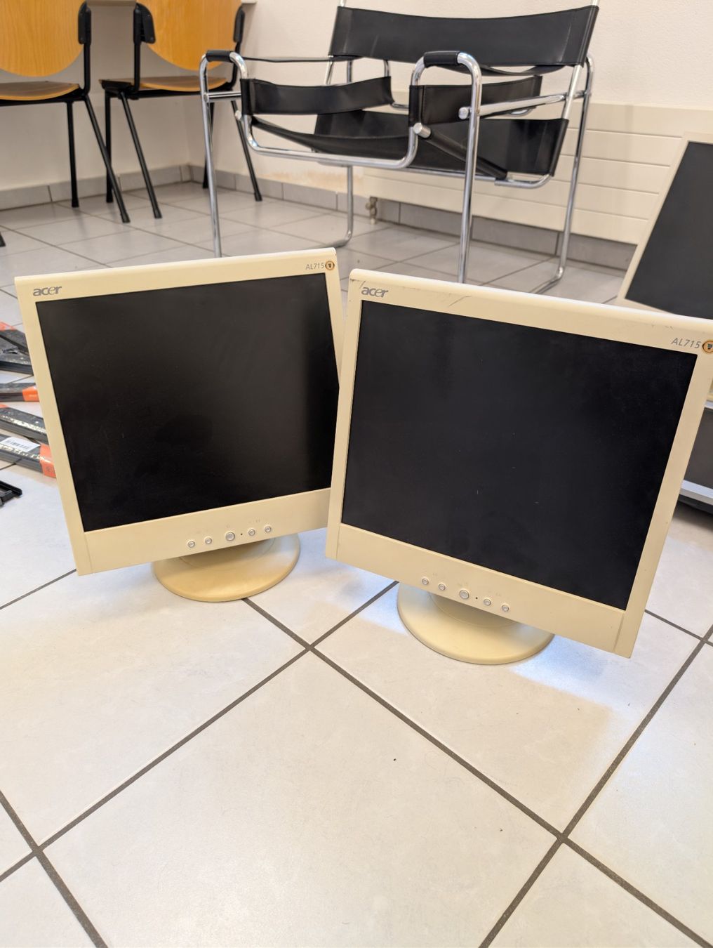 Acer Ecrans: Monitor Acer AL715 – D'occasion à Bellinzona par fan_tc7f