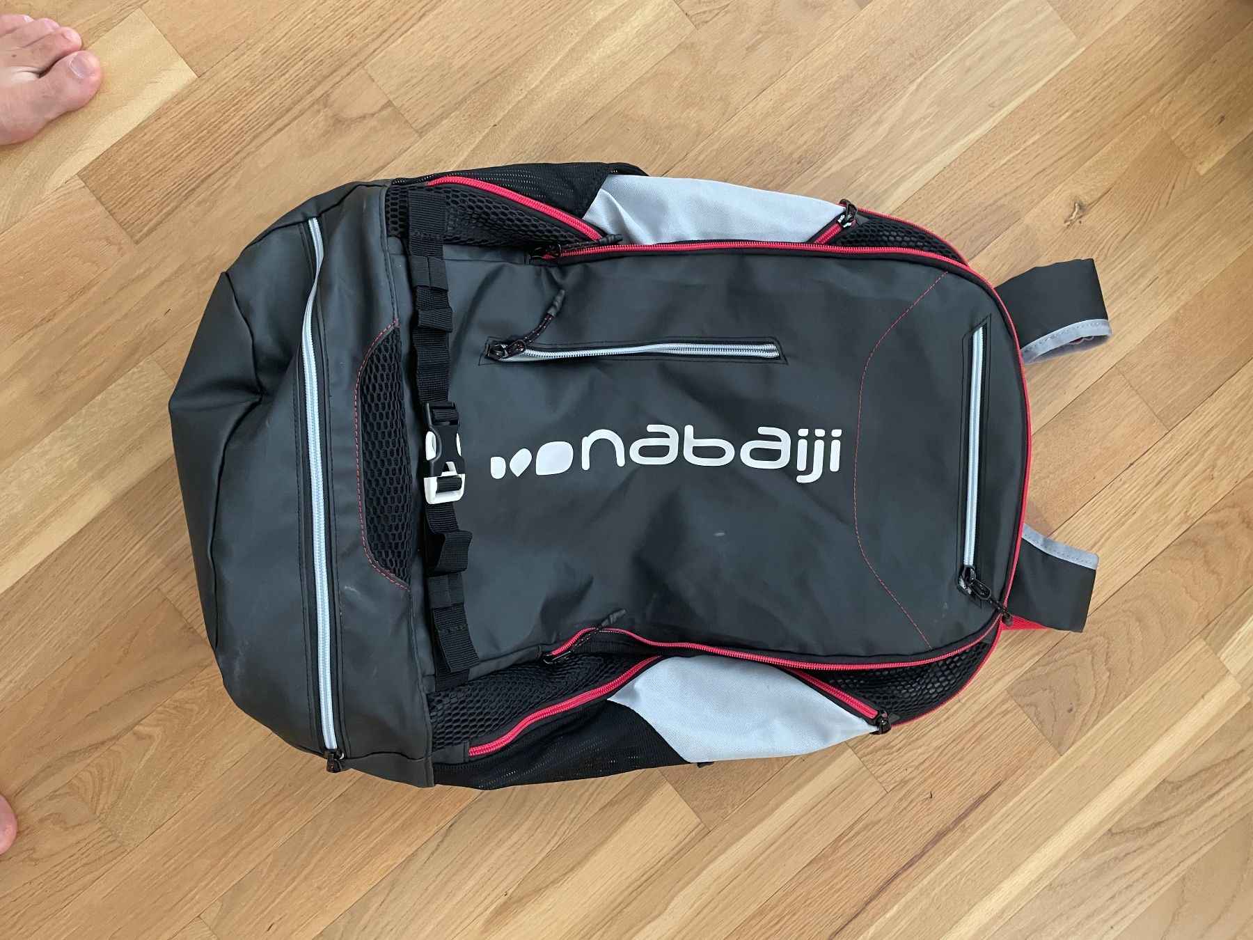 Zaini: Nabaiji Backpack Black Red – Usato da Chêne-Bougeries venduto da and_q6xj