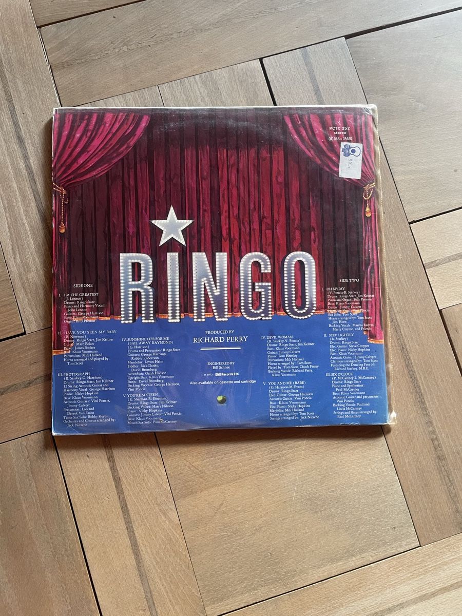 Dischi in vinile: Ringo Starr - Ringo LP Apple Records - Vinyl – Usato da Zürich venduto da sar_c828 1