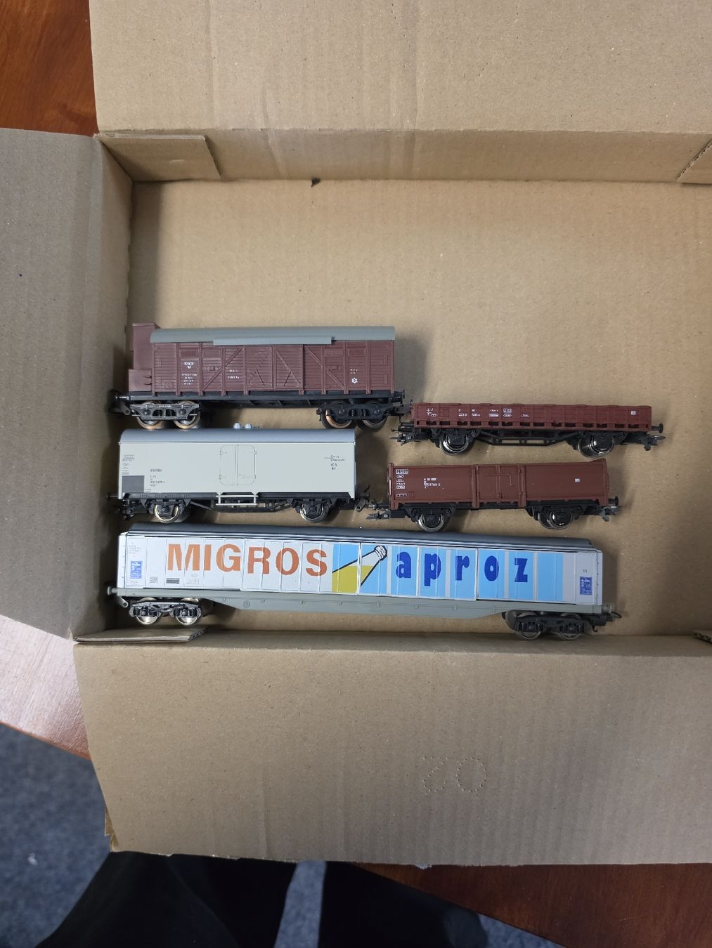 Lima Modellini di ferrovie: Grosses Lot an Lima Modelleisenbahn – Usato da Flawil venduto da Cd53 3