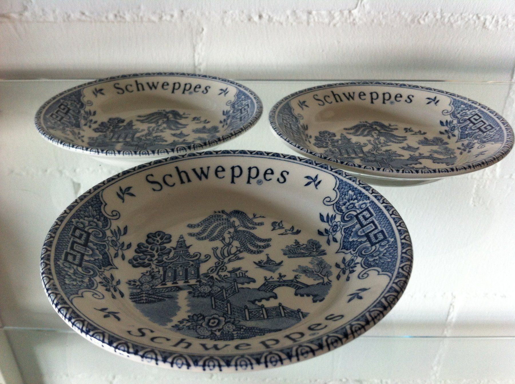 Teller: Schweppes Blue Willow Tellerchen – Neu (gemäss Beschreibung) aus Gossau ZH von peabo