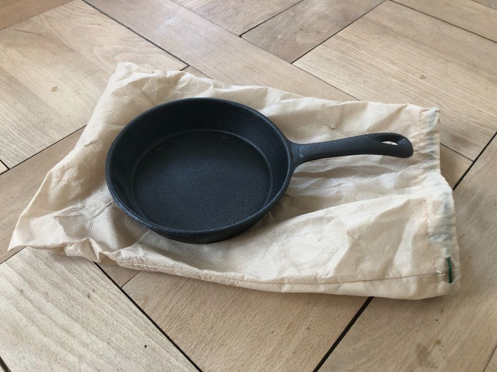 Poêle En Fonte 20 Cm Avec Manche En Bois - Compatible Induction, Gaz, électrique, Idéale Pour Steak, Grill, Camping - 9