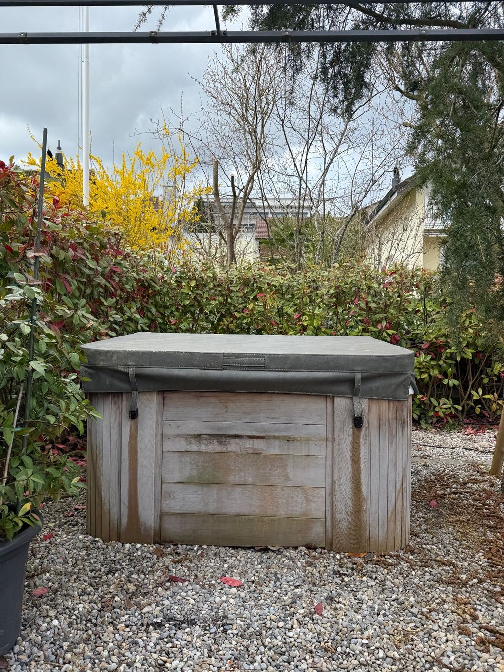 Whirlpool: Starline Whirlpool Melbourne – Gebraucht aus Rothenburg von  5