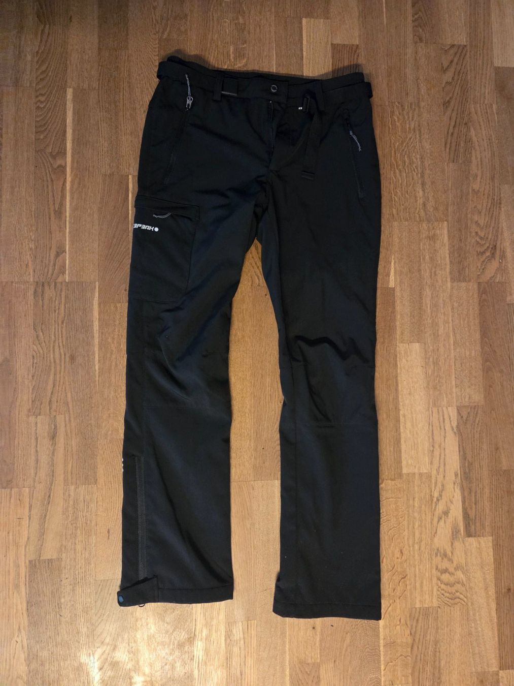Icepeak Pantaloni: Icepeak Softshell-Skihose schwarz Grösse 48 – Usato da Langnau i. E. venduto da Muellers3