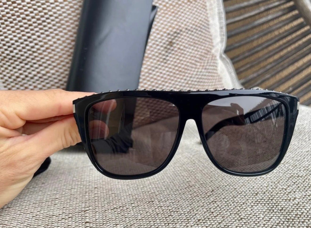 Saint Laurent Occhiali & Lenti: Saint Laurent Sunglasses Black studs sunglasses – Nuovo (secondo la descrizione) da Steinhausen venduto da mar_8y57 1