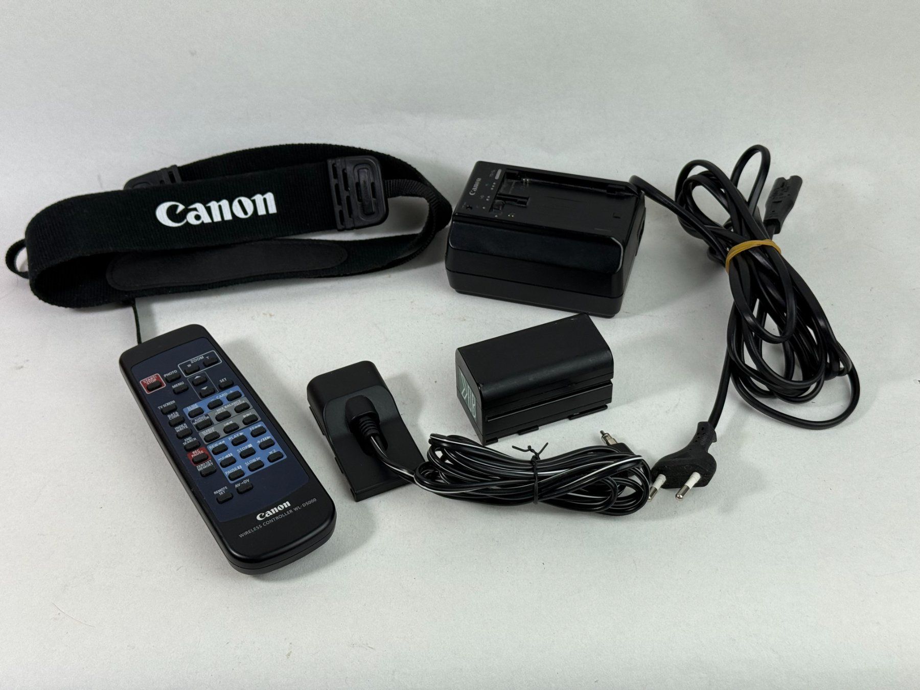 Canon Videocamere: Canon XH-A1 Profi Camcorder – Usato da Plaffeien venduto da cjo_vg8l 6