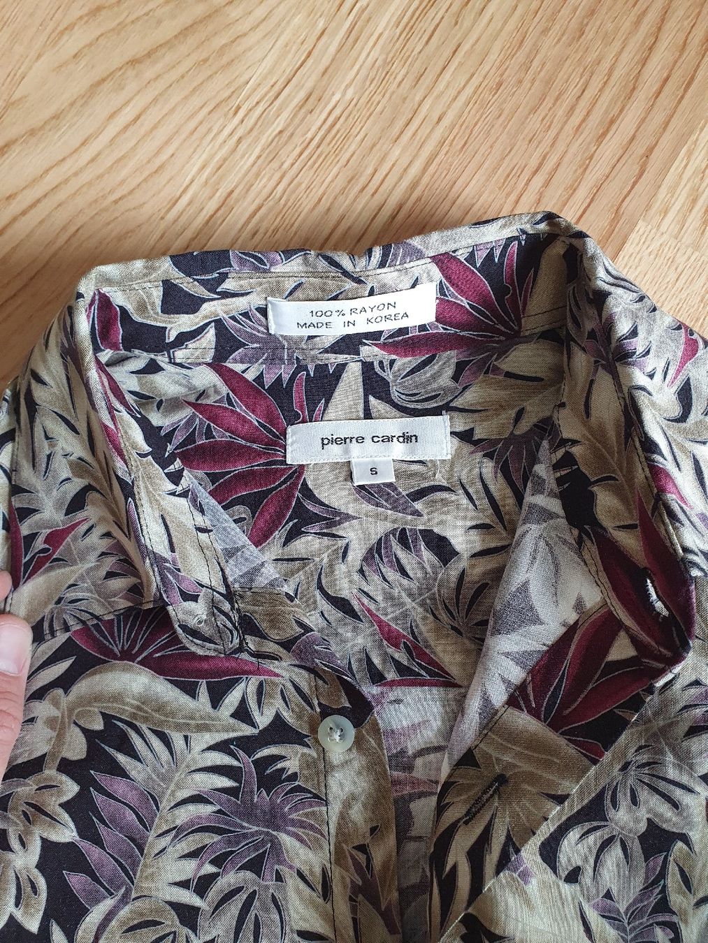Pierre Cardin Camicie: Tropenhemd Pierre Cardin, S – Usato da Zürich venduto da ceviname 1