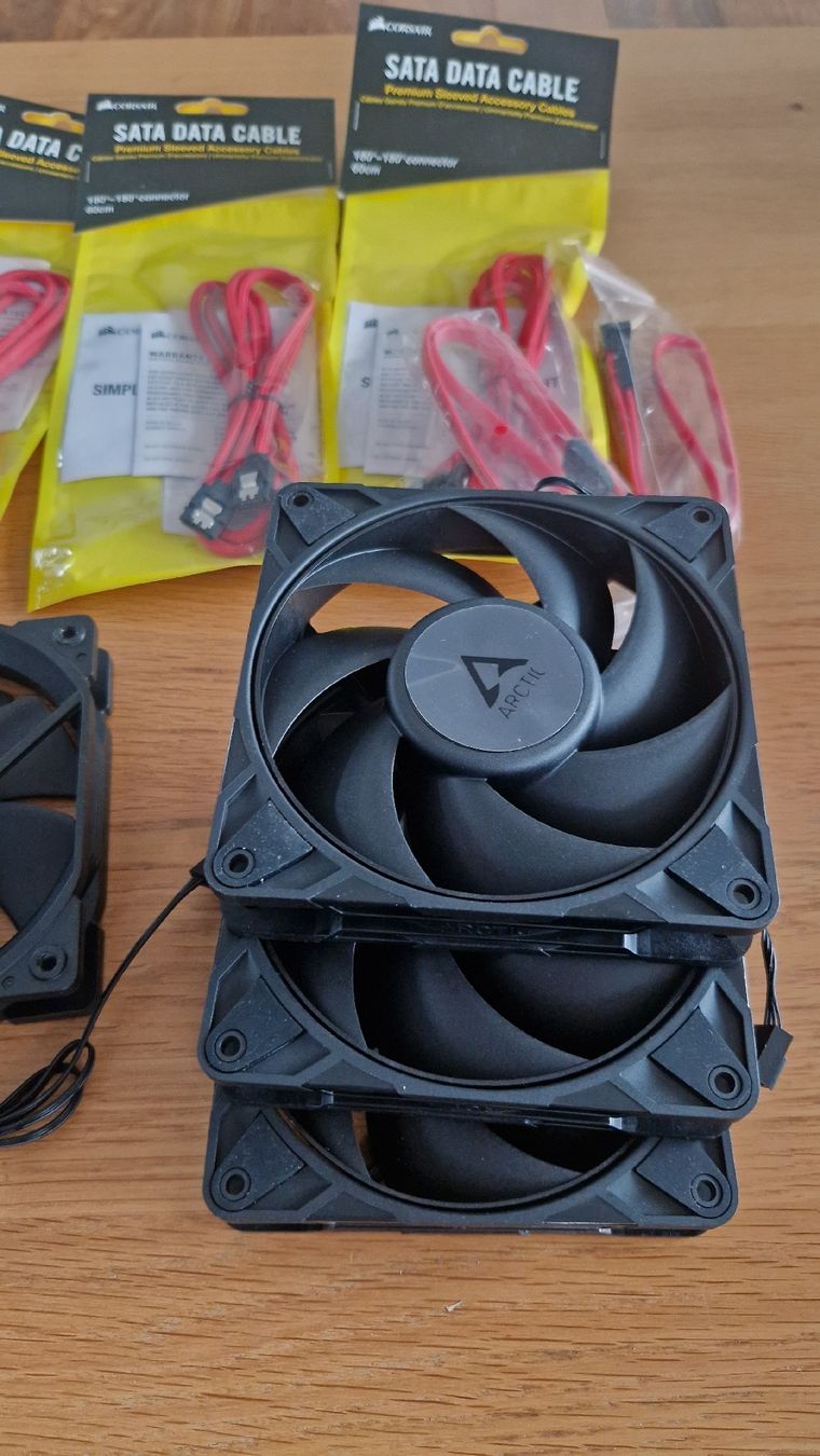 Ventilatoren: PC Kühler 7 Stk.  – Gebraucht aus Wilen b. Wollerau von squissi01 4