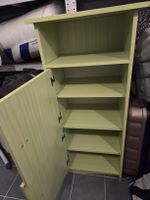 Gebrauchter Schuhschrank, hellgrün, mit viel Stauraum