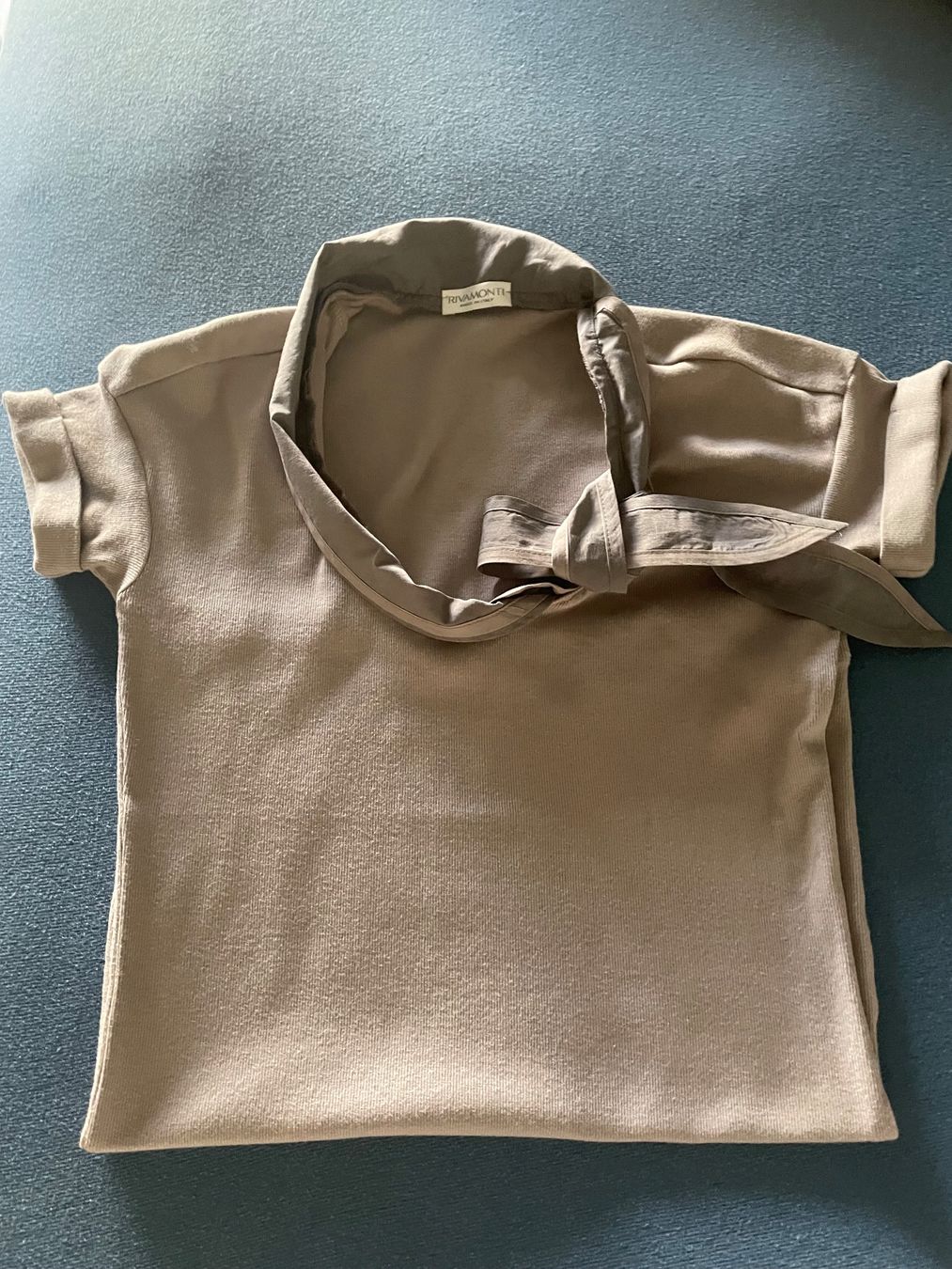 T-shirt: T-shirt – Nuovo (secondo la descrizione) da Bülach venduto da all_nxk6 3