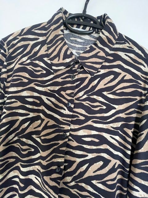Camicette: Hailys Bluse Gr. L – Usato da Aesch ZH venduto da niro007 1