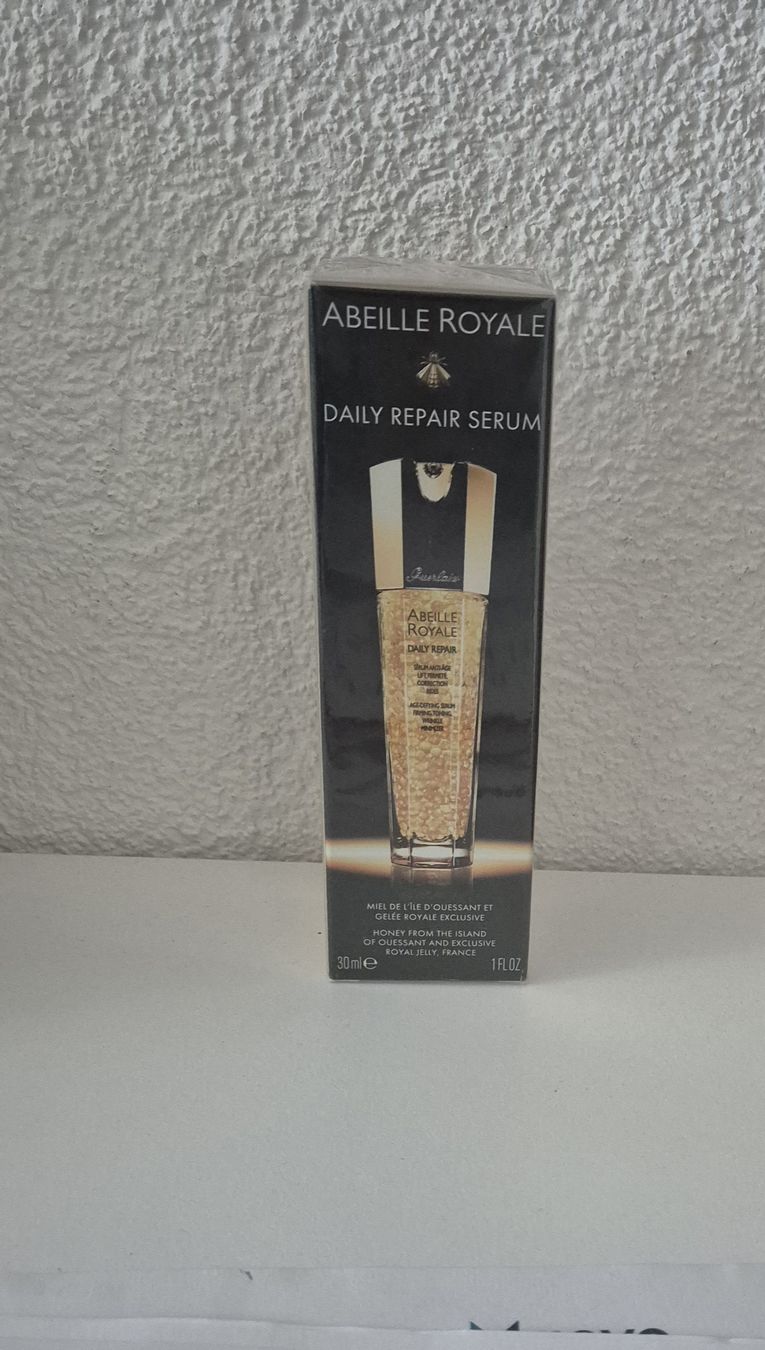 Guerlain Cura del viso: Guerlain Abeille Royale Serum, 30ml – Nuovo e nell'imballaggio originale da Zürich venduto da Sami78 1